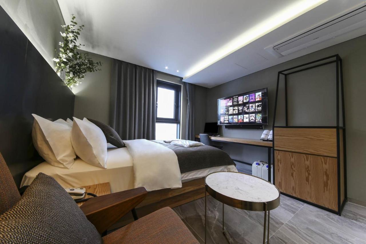 The Post Hotel Seoul Exterior photo